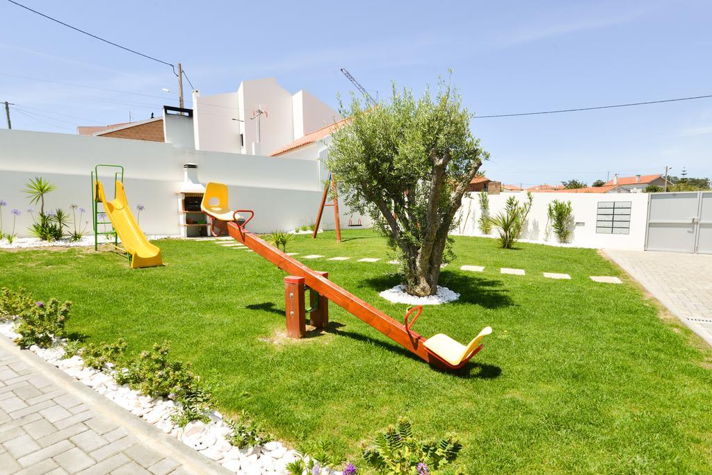 Holidays Nazare Apartment Exterior foto