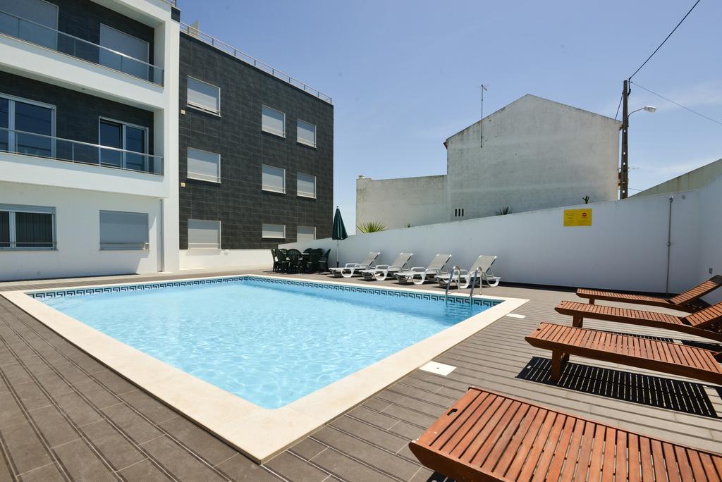 Holidays Nazare Apartment Exterior foto