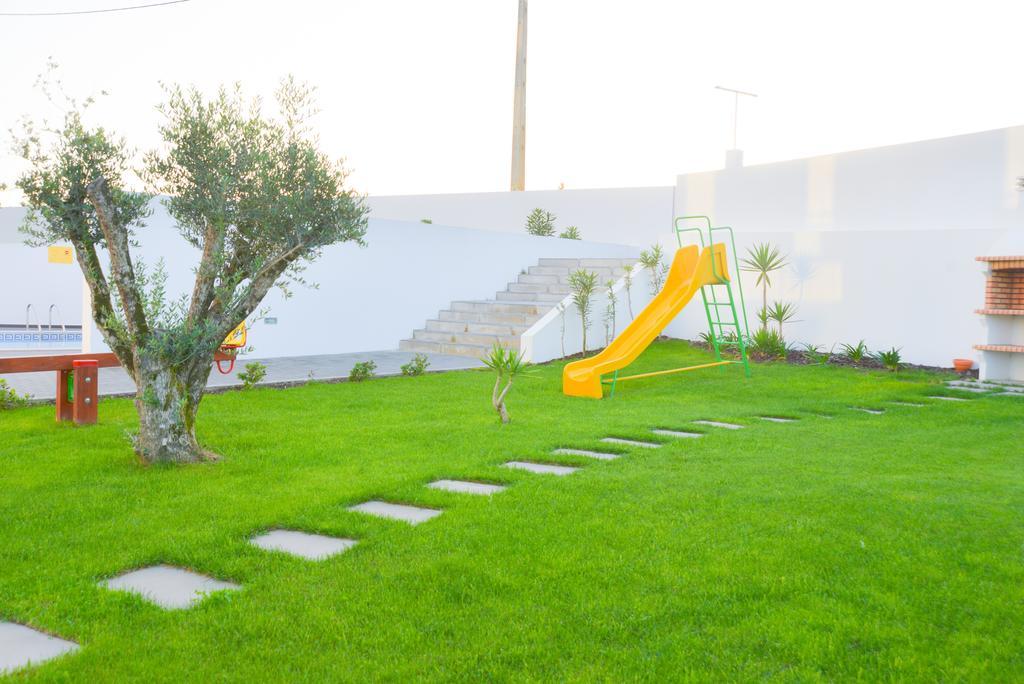 Holidays Nazare Apartment Exterior foto
